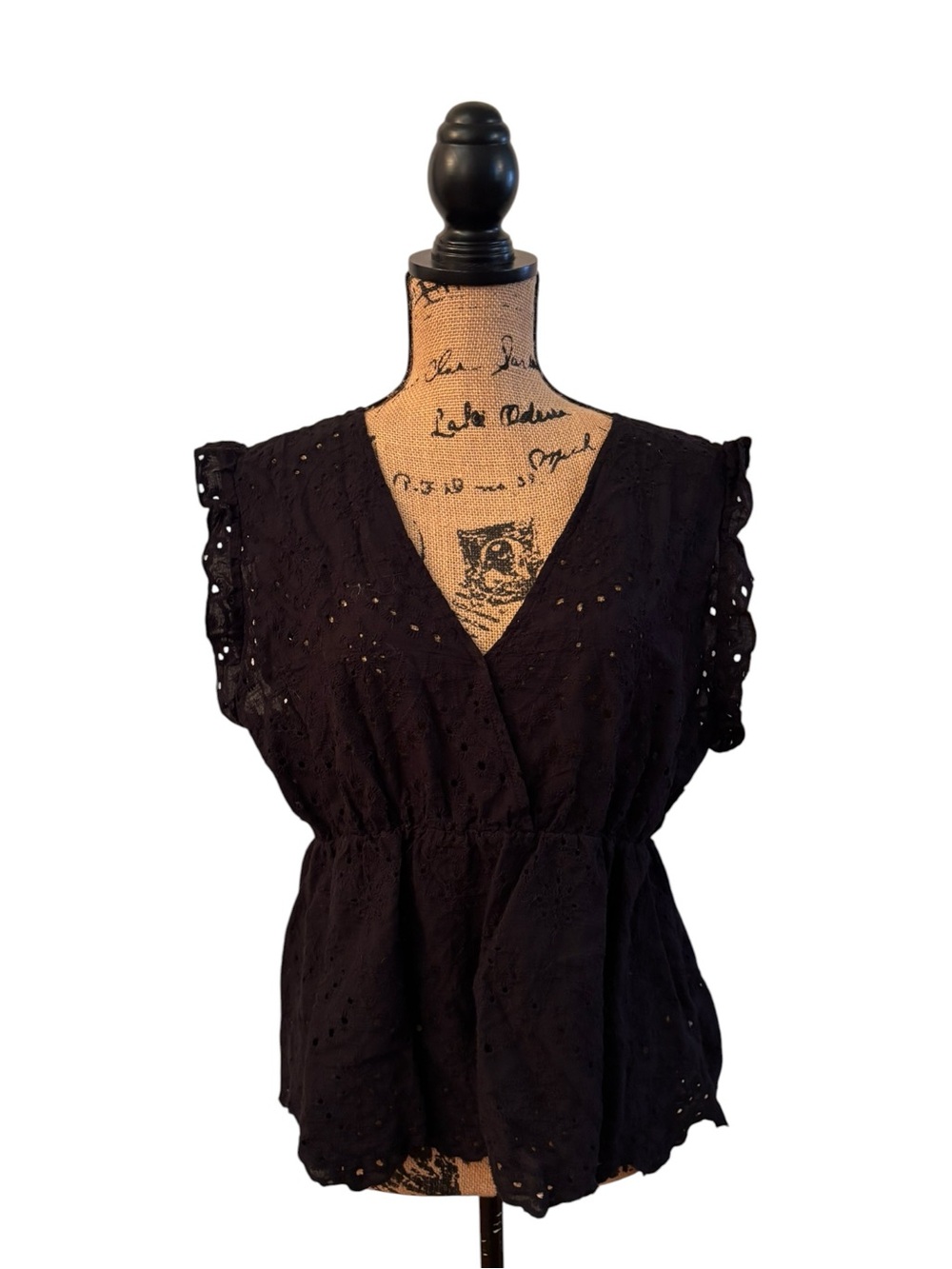 SHEIN Black Eyelet V-Neck Flutter Sleeve Peplum Top 1XL